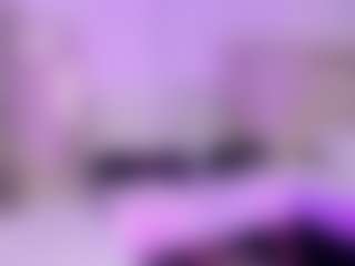 Live cam show with SaraRossi - Drinking on SinfulBabes