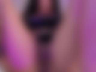 SaraRossi's Live Sex Cam Show