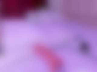Live cam show with SaraRossi - Latina Petite on Camsoda | colombia