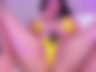 Live cam show with SaraRossi - Fuck Machine on Camsoda