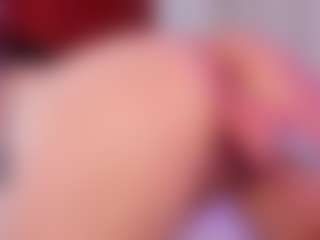 SaraRossi's Live Sex Cam Show