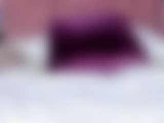 SaraRossi's Live Sex Cam Show
