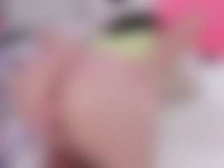 SaraRossi's Live Sex Cam Show