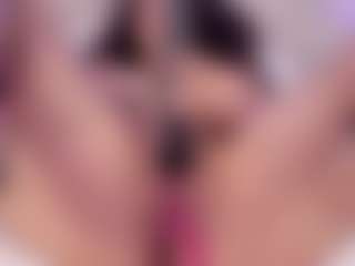 SaraRossi's Live Sex Cam Show