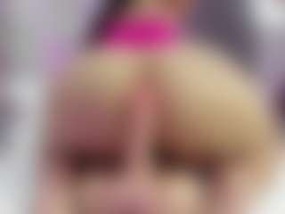 SaraRossi's Live Sex Cam Show