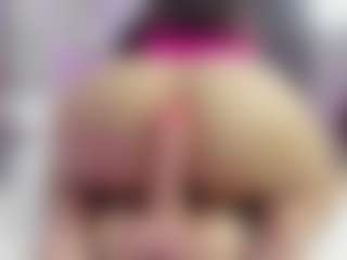 SaraRossi's Live Sex Cam Show