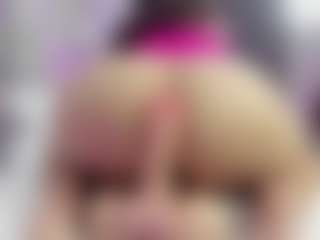 SaraRossi's Live Sex Cam Show