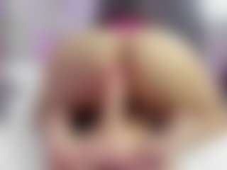 SaraRossi's Live Sex Cam Show