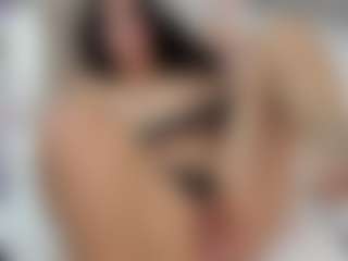 SaraRossi's Live Sex Cam Show