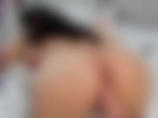 SaraRossi's Live Sex Cam Show