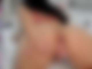 SaraRossi's Live Sex Cam Show