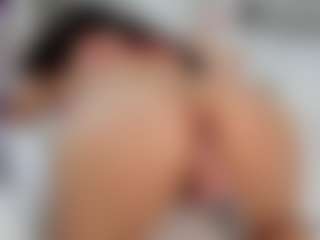 SaraRossi's Live Sex Cam Show
