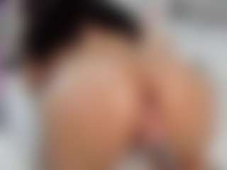 SaraRossi's Live Sex Cam Show