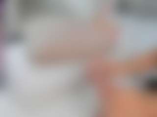 SaraRossi's Live Sex Cam Show