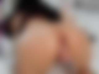 SaraRossi's Live Sex Cam Show