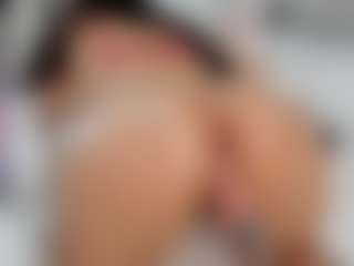 SaraRossi's Live Sex Cam Show
