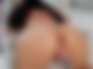 SaraRossi's Live Sex Cam Show