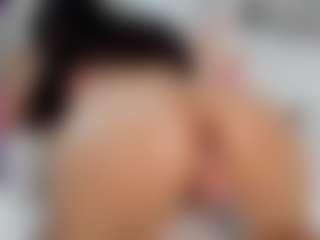 SaraRossi's Live Sex Cam Show