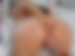 SaraRossi's Live Sex Cam Show