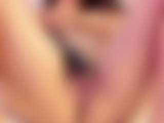 SaraRossi's Live Sex Cam Show