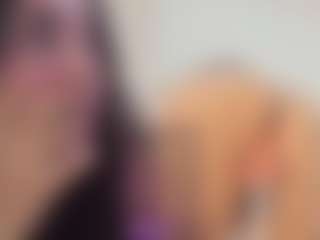 SaraRossi's Live Sex Cam Show