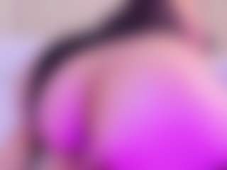 SaraRossi's Live Sex Cam Show