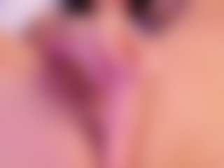SaraRossi's Live Sex Cam Show