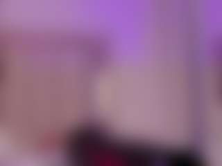 SaraRossi's Live Sex Cam Show
