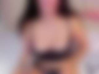 SaraRossi's Live Sex Cam Show