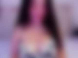 SaraRossi's Live Sex Cam Show