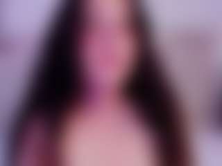 SaraRossi's Live Sex Cam Show