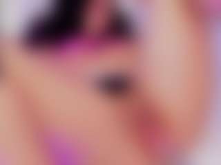 Live cam show with SaraRossi - Full Nudity on SpankPalCams