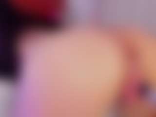 SaraRossi's Live Sex Cam Show