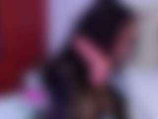 SaraRossi's Live Sex Cam Show