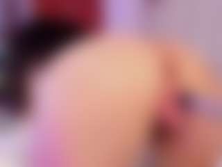 SaraRossi's Live Sex Cam Show