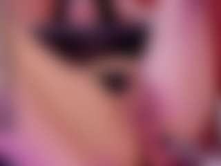 SaraRossi's Live Sex Cam Show
