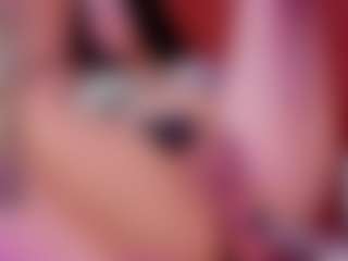 Live cam show with SaraRossi - Drinking on testsause.com