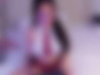 Show de cam en vivo con SaraRossi - Average en Camsoda