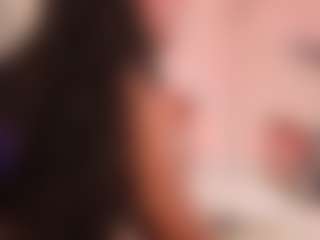 SaraRossi's Live Sex Cam Show