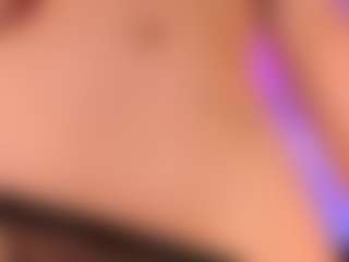 Live cam show with AmaraDivine - Thin on fapnchat