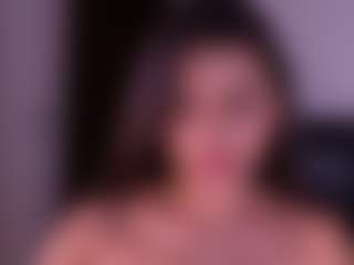 Live cam show with JulietteMoreau - White on hotwifechat.live | colombia