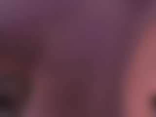 Live cam show with JulietteMoreau - Fingering on Milf Play