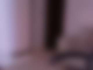 Live cam show with JulietteMoreau - No Drinking on eurowanks.com