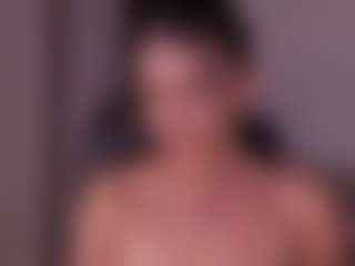 Live cam show with JulietteMoreau - Teen (18+) on Camsoda Late Night