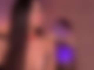 Live cam show with JulietteMoreau - Fingering on Fling VIP Chat