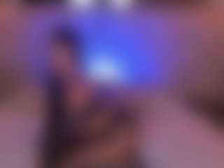 Live cam show with JulietteMoreau - Cum In Pussy on Gym Cam Girls