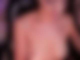 Live cam show with JulietteMoreau - Green Eyes on Free Soda