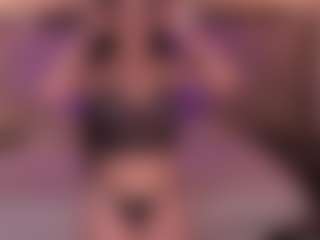 JulietteMoreau's Live Sex Cam Show