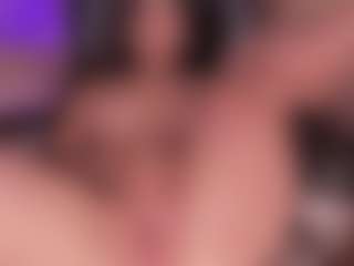 JulietteMoreau's Live Sex Cam Show