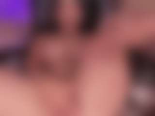 JulietteMoreau's Live Sex Cam Show